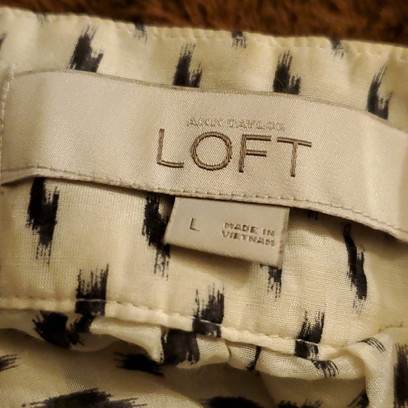 Ann Taylor Loft Boho Style Top - Picture 5 of 6